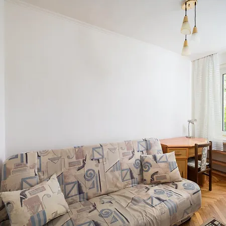 Wola Mila Standard By Bookinghost *